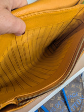 LOUIS VUITTON CITRINE EMPREINTE FASCINANTE BAG