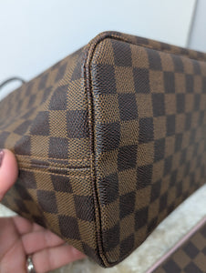 LOUIS VUITTON DE NEVERFULL MM & POCHETTE, ROSE BALLERINE