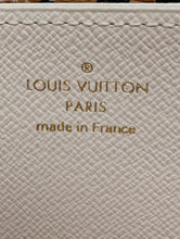 LOUIS VUITTON WILD AT HEART ZIPPY WALLET, MINT