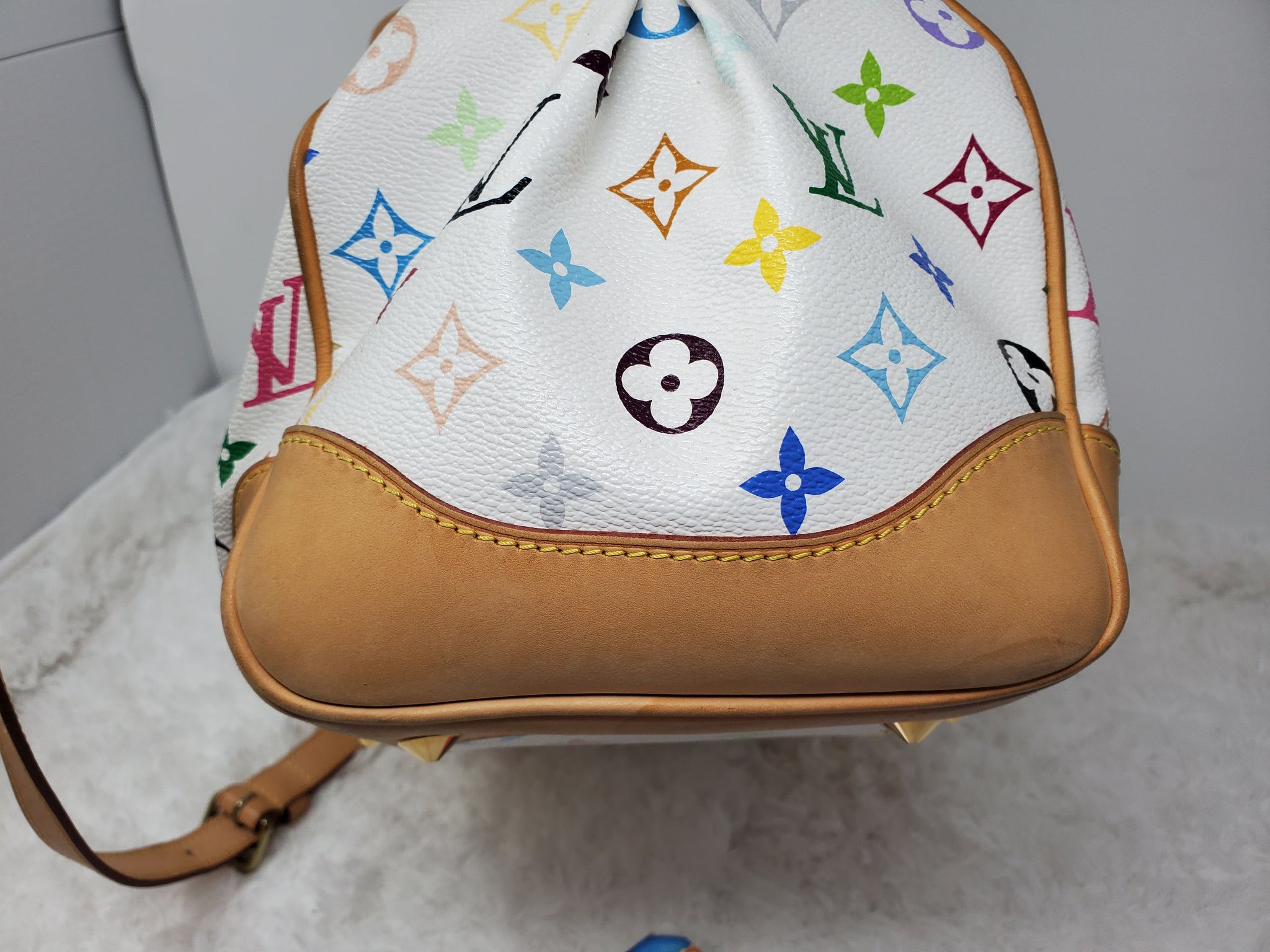 Auth Louis Vuitton Courtney MM/PM Multicolor White Cross body handbag M45642