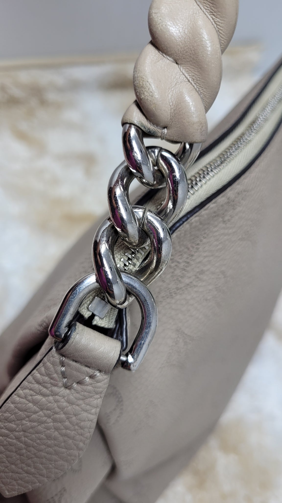 Louis Vuitton Babylone Chain BB Mahina Galet Bag ○ Labellov