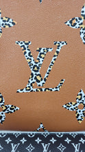 LOUIS VUITTON JUNGLE NEVERFULL MM AND POCHETTE