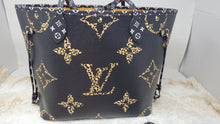 LOUIS VUITTON JUNGLE NEVERFULL MM AND POCHETTE