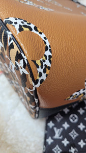 LOUIS VUITTON JUNGLE NEVERFULL MM AND POCHETTE