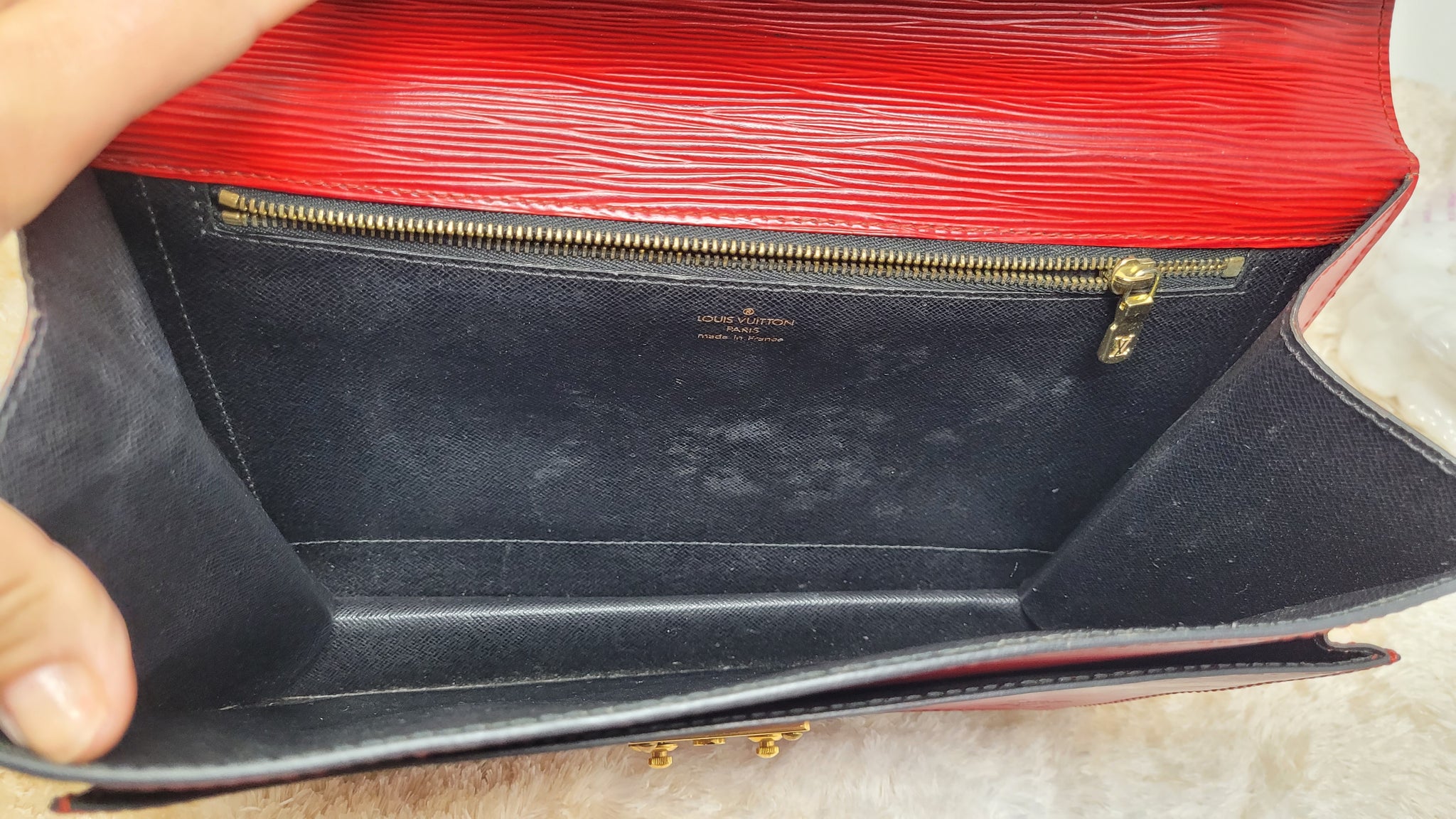 Authentic Louis Vuitton Epi Monceau Red Leather Handbag Push 