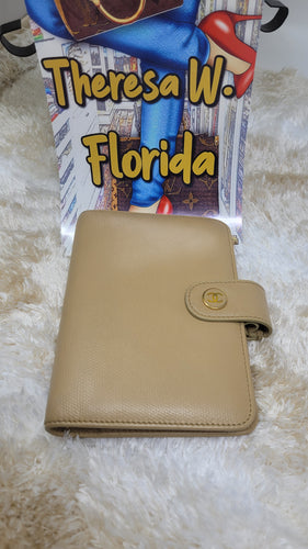 CHANEL BEIGE CAVIAR AGENDA PM