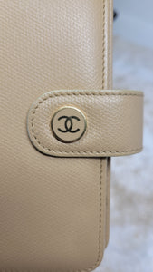 CHANEL BEIGE CAVIAR AGENDA PM