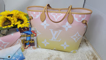 LOUIS VUITTON BY THE POOL NEVERFULL MM, LIKE NEW