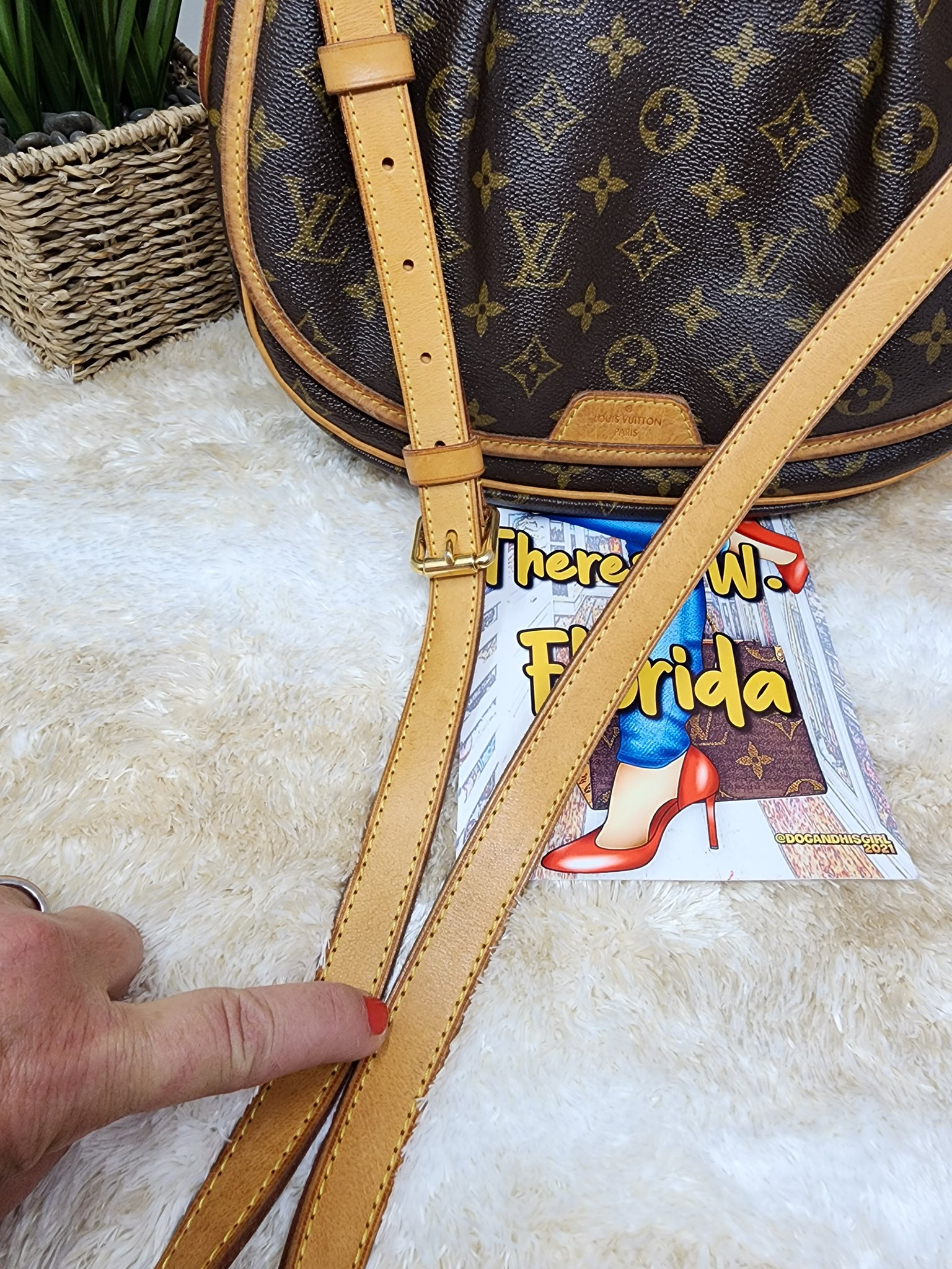 Louis Vuitton Menilmontant Handbag Monogram Canvas MM at 1stDibs  louis  vuitton menilmontant mm, louis vuitton menilmontant pm vs mm