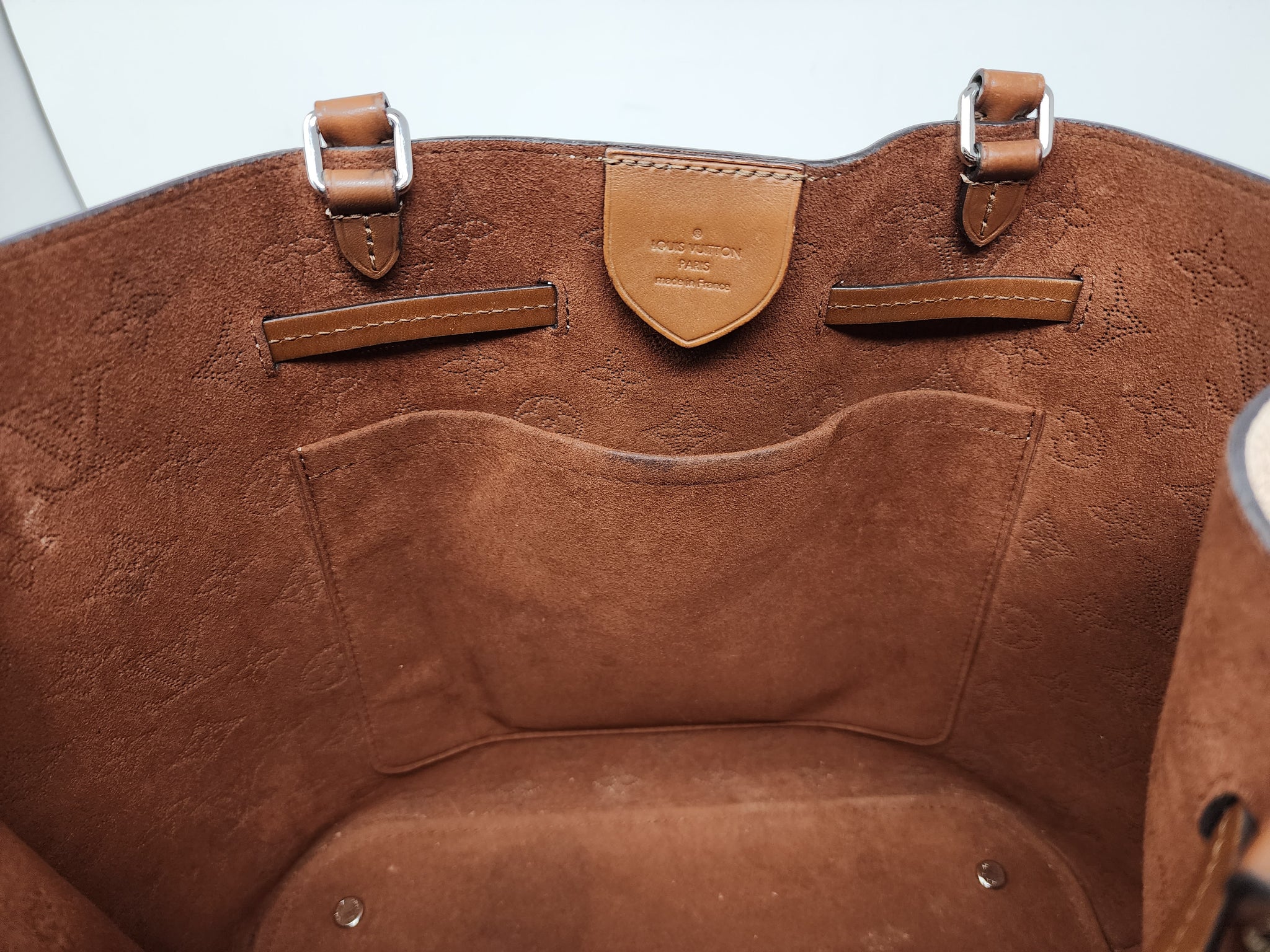 Girolata leather handbag Louis Vuitton Grey in Leather - 26393132